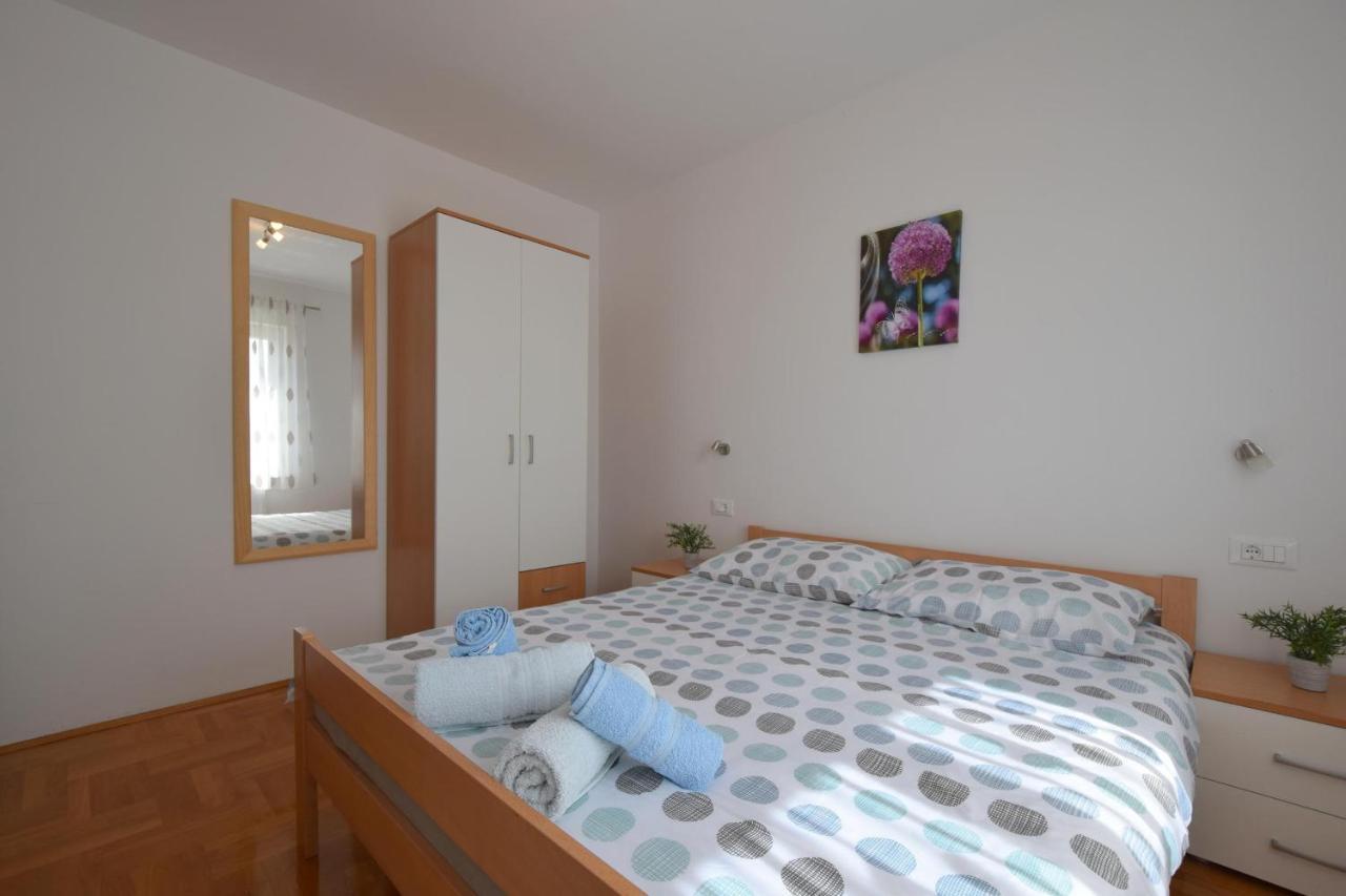 Apartment Baran Чизичі Екстер'єр фото