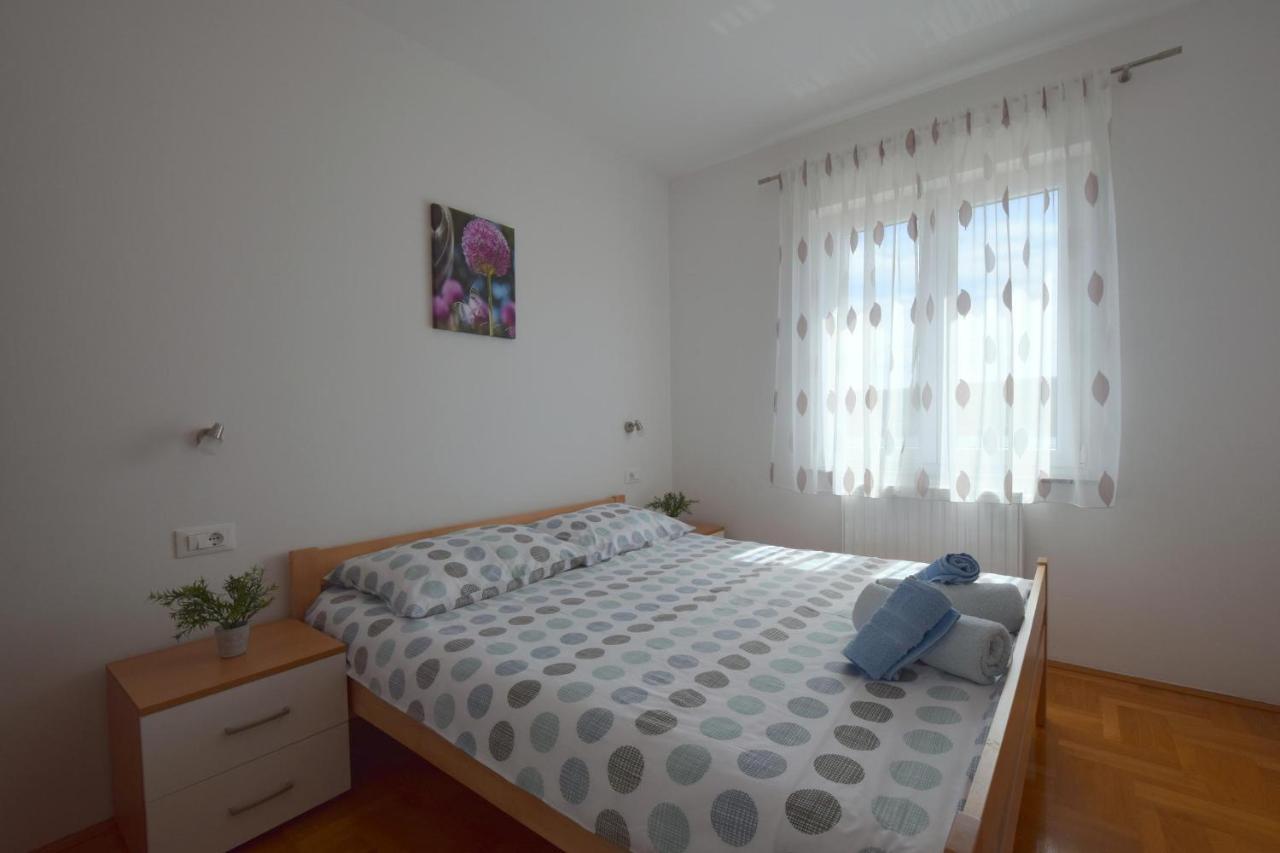 Apartment Baran Чизичі Екстер'єр фото